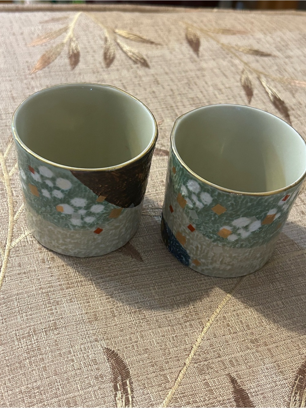 ORIGINAL JAPAN SIGNED SMALL MUG /CUPS